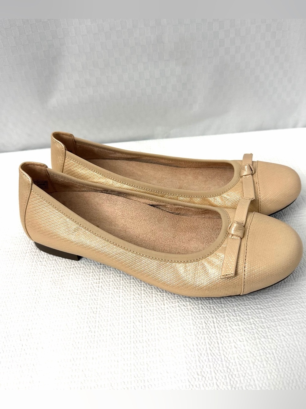 Vionic Amorie Flats Women’s 7.5 Metallic Arch Support Comfort Shoes Orthopedic